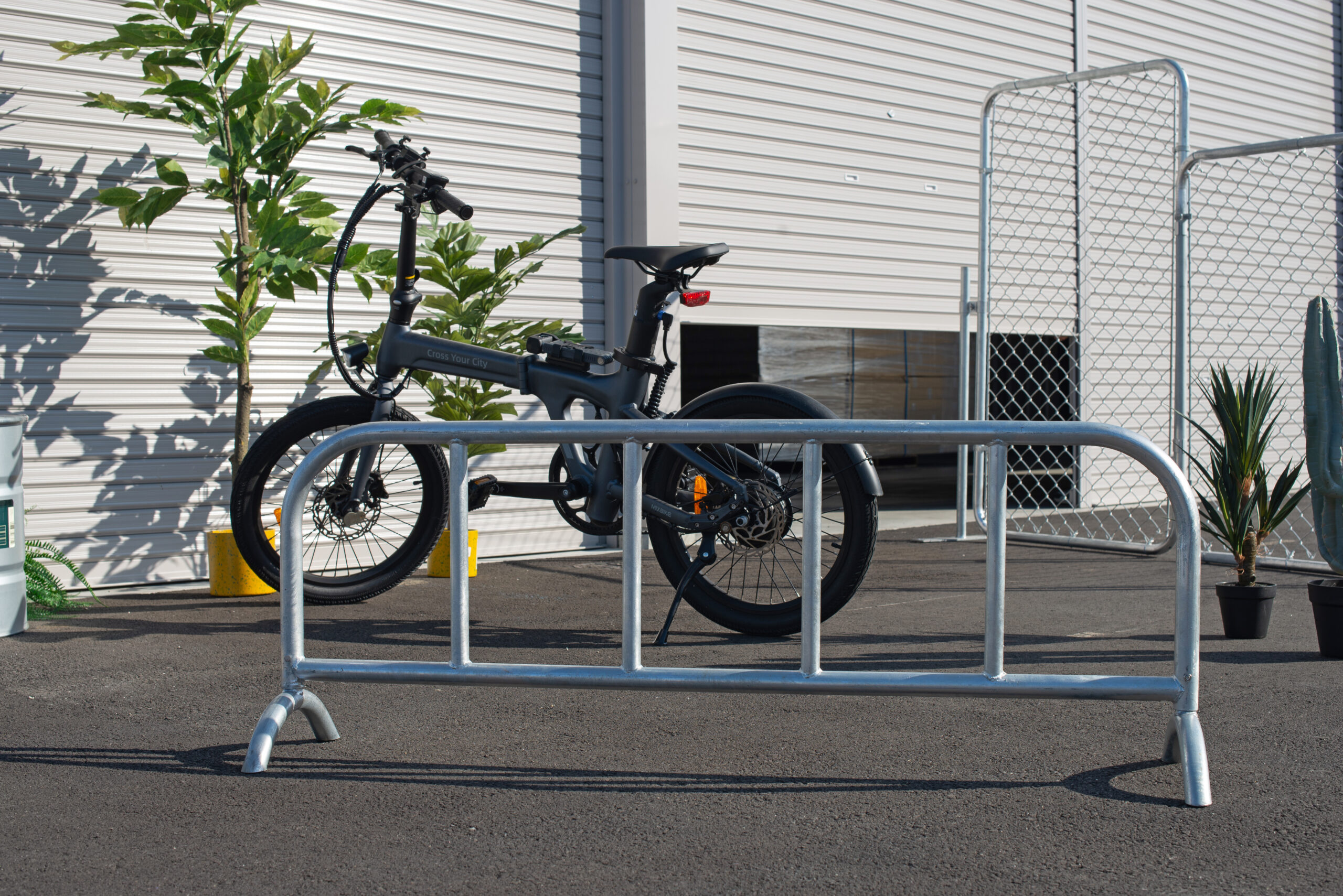 「ガードフェンス」が守る、庭と玄関まわり　活用アイデア集