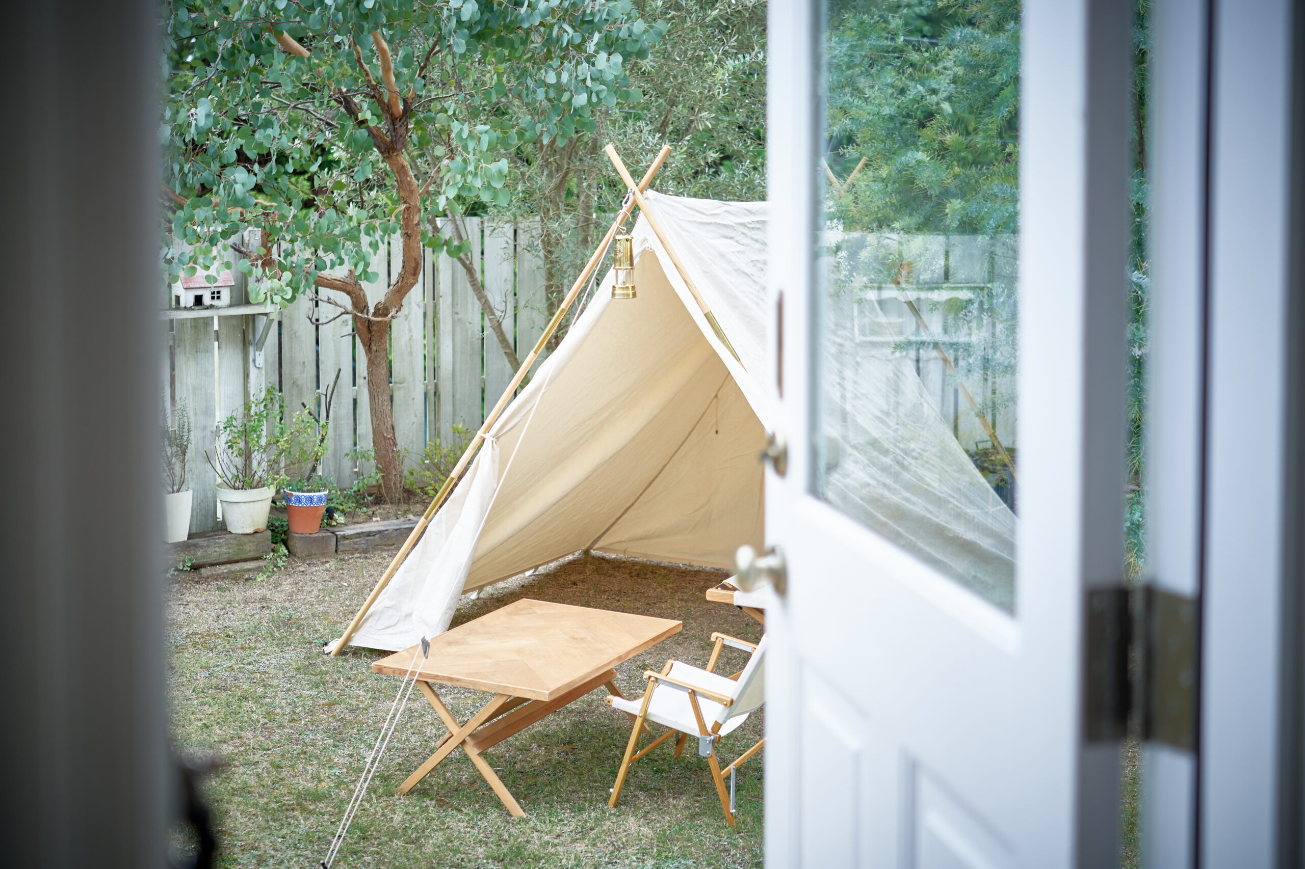移動ゼロ、準備もラク。庭キャンプだから叶う贅沢な時間