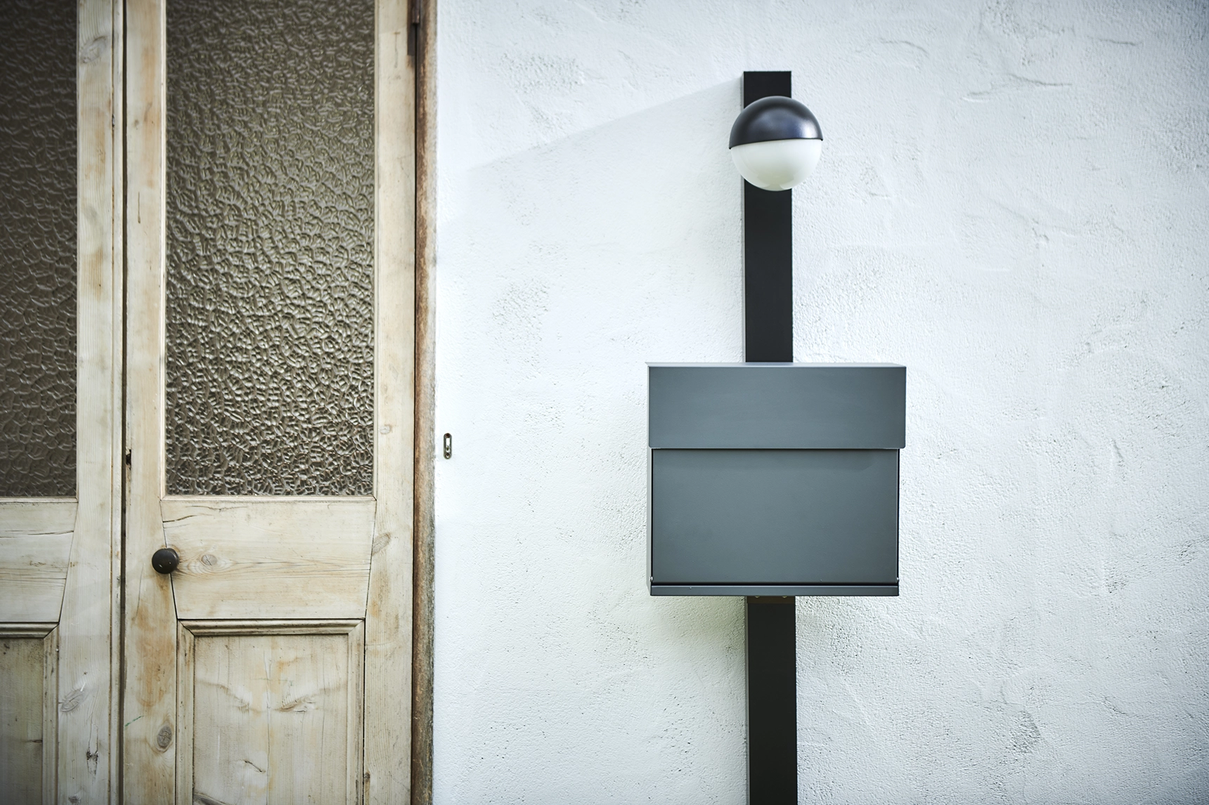 ダイヤルロックポスト（ダークグレー）