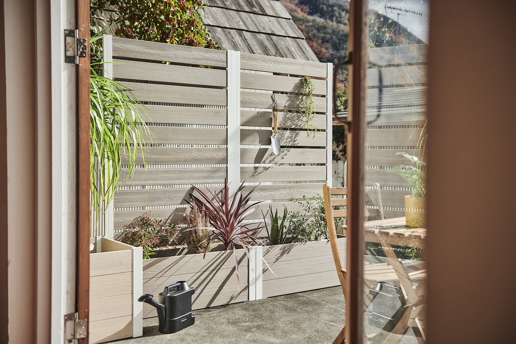 プランターフェンス,庭